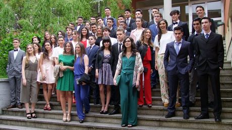 vestidos-graduacion-bachillerato-espana-17_7 Абитуриентски рокли бакалавърска Испания