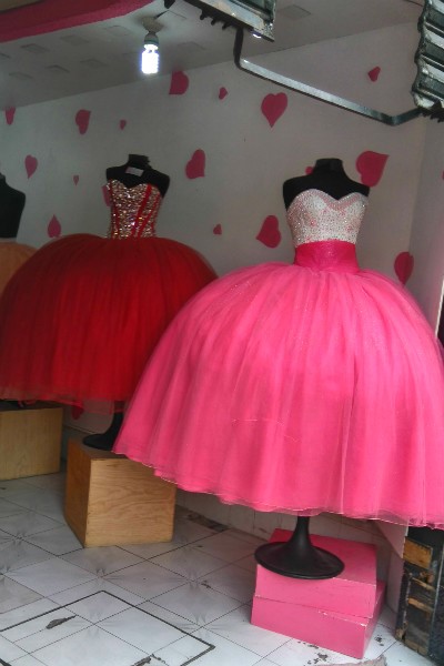 donde-venden-vestidos-de-15-anos-32_7 Къде се продават 15-годишни рокли