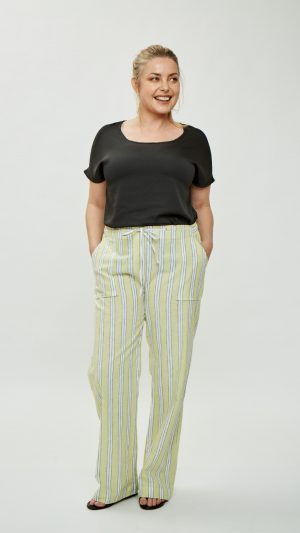 pantalones-talles-especiales-para-mujer-93_2 Панталони със специални размери за жени