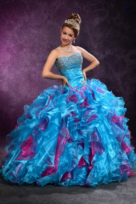 quinceaneras-trajes-17_14 Quinceaneras костюми