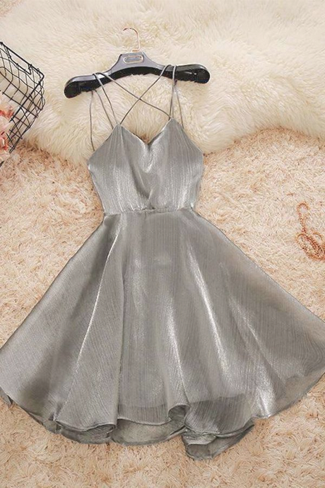 vestidos-plateados-cortos-60 Къси сребърни рокли