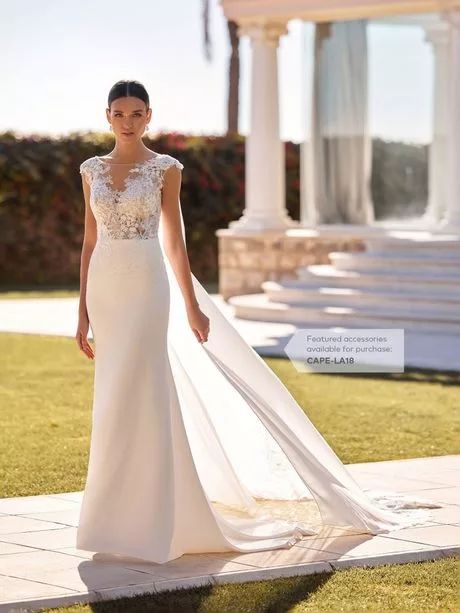 mejores-vestidos-de-novia-2024-31_11-3 Най-добрите сватбени рокли на 2024 година