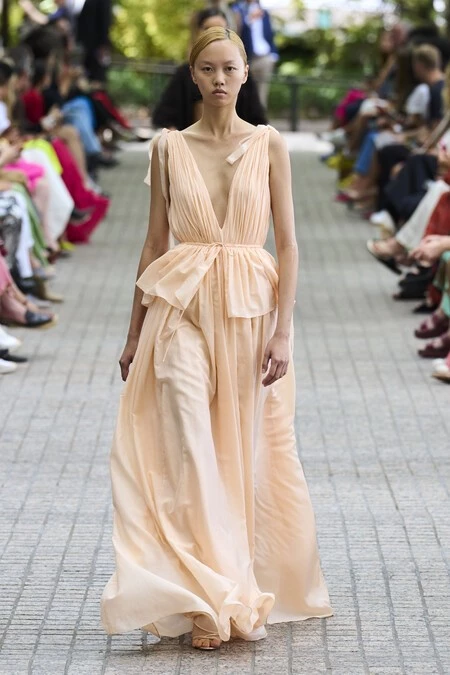 moda-en-vestidos-2024-75-1 Мода за рокли 2024