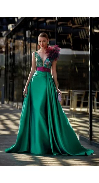 modelo-de-vestidos-de-noche-2024-73_13-7 Модел на вечерни рокли 2024