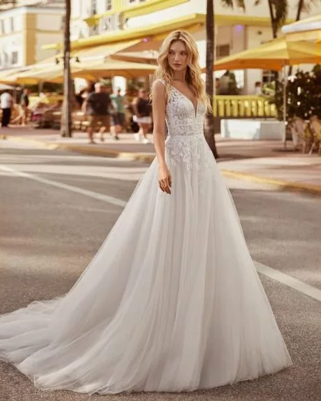 modelos-de-vestidos-de-novia-2024-76-1 2024 модели сватбени рокли