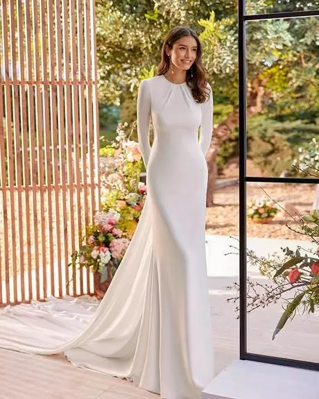vestidos-de-novia-boda-civil-2024-40_14-6 Сватбени рокли гражданска сватба 2024