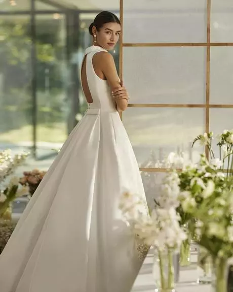 vestidos-de-novia-corte-princesa-2024-65_12-4 Сватбени рокли за принцеса 2024