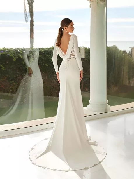 vestidos-de-novia-moda-2024-63_16-8 Модни сватбени рокли 2024