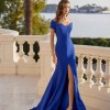 Снимки на абитуриентски рокли 2022