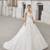 Вижте снимки на сватбени рокли 2022