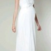 Бяла рокля за бременни жени