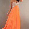 Дълги оранжеви рокли
